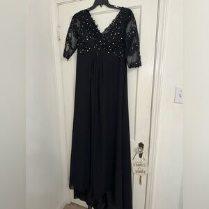NWT Mother of the Bride/Groom Dress with Black Sparkle - Size 16 JJS HOUSE